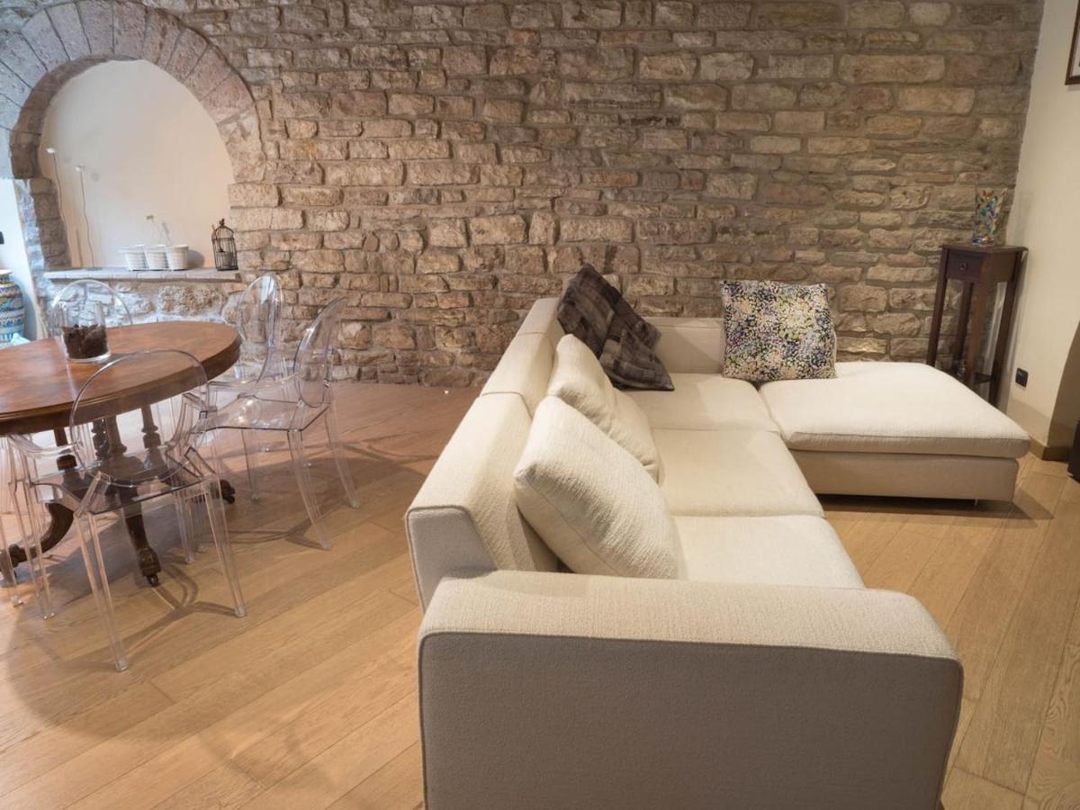 Casa Cinicchia Apartment อัสซิซี ภายนอก รูปภาพ
